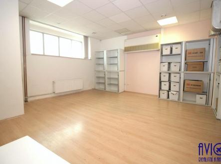Pronájem kanceláře, 103 m²