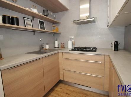 Prodej bytu, 3+kk, 75 m²