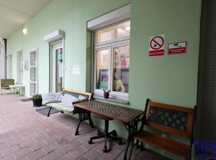 Pronájem obchodní prostory, 22 m²