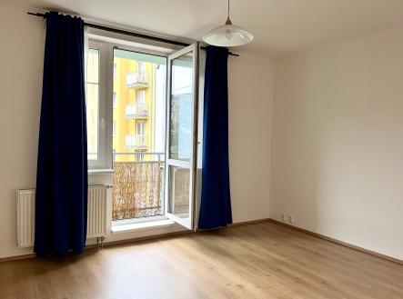 Pronájem bytu, 3+kk, 83 m²
