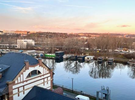 Pronájem bytu, 1+kk, 43 m²