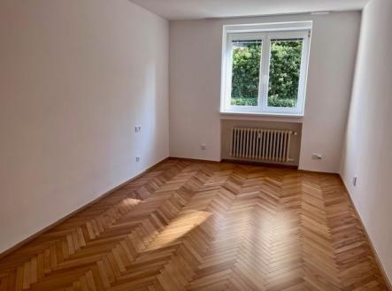 Pronájem bytu, 3+1, 91 m²