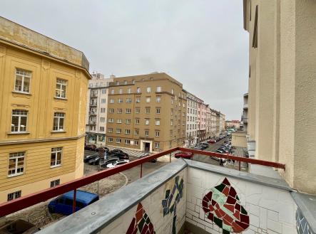 Pronájem bytu, 3+kk, 94 m²