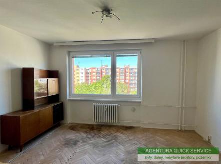 Pronájem bytu, 1+1, 38 m²