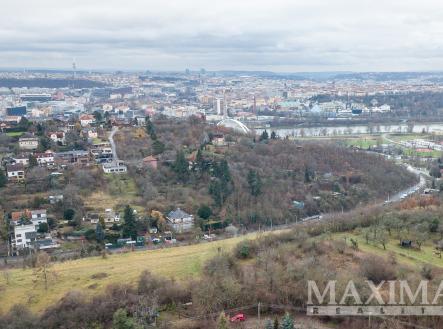 Prodej - pozemek pro komerční výstavbu, 2 558 m²