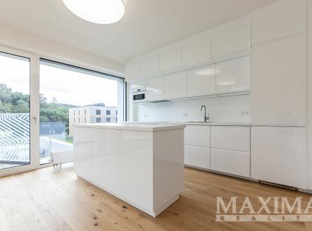 Pronájem bytu, 3+kk, 87 m²