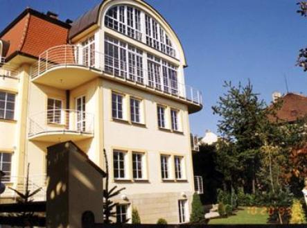 Pronájem kanceláře, 147 m²