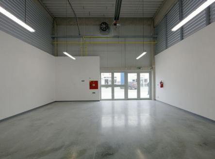Pronájem obchodní prostory, 205 m²