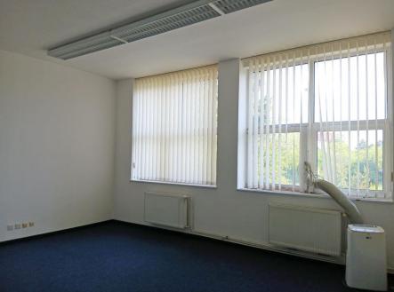 Pronájem kanceláře, 30 m²
