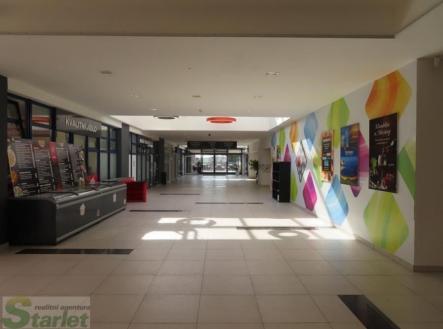 Pronájem obchodní prostory, 38 m²