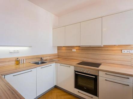 Pronájem bytu, 2+kk, 73 m²