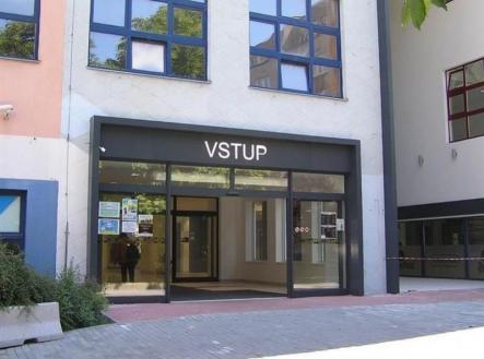 Pronájem obchodní prostor, 100 m²