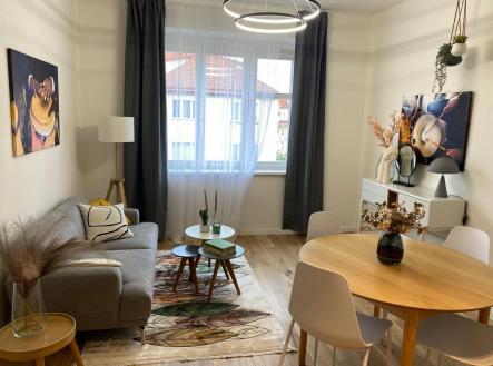 Pronájem bytu, 2+kk, 47 m²