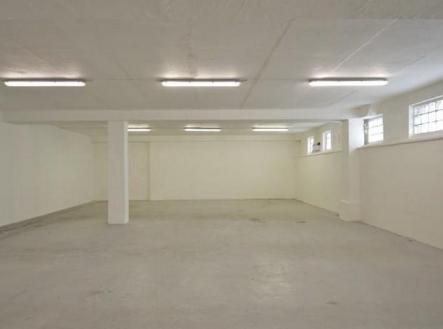 Pronájem skladu, 37 m²