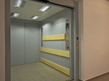 Pronájem skladu, 37 m²