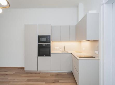 Pronájem bytu, 2+kk, 57 m²