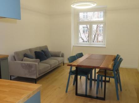 Pronájem bytu, 2+kk, 56 m²