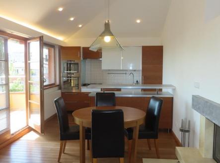 Pronájem bytu, 3+kk, 98 m²