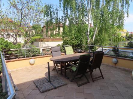Pronájem bytu, 3+kk, 98 m²