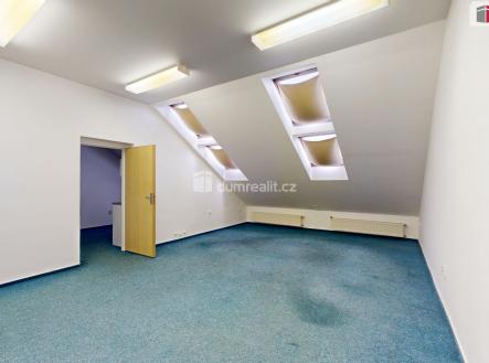 Pronájem kanceláře, 50 m²