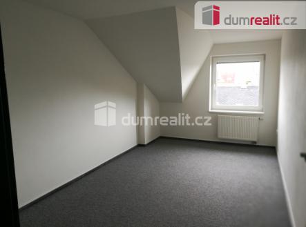 Pronájem bytu, 3+kk, 93 m²