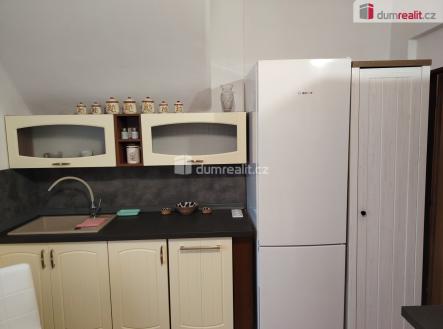 Pronájem bytu, 2+1, 75 m²