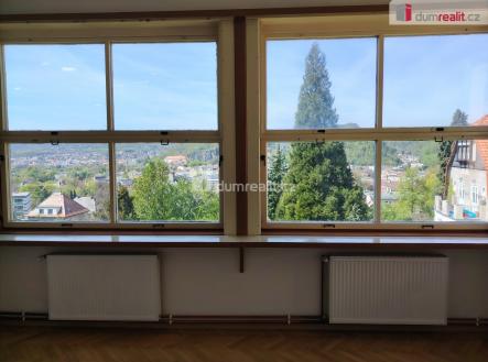 Pronájem bytu, 3+1, 106 m²