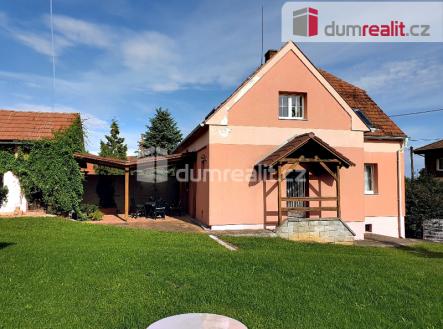 Prodej domu/vily, 230 m² obrázek