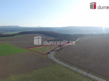 Prodej - pozemek, trvalý travní porost, 3 943 m²