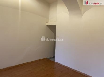 Pronájem bytu, 1+kk, 19 m²