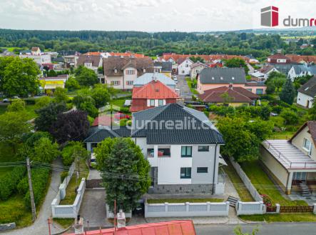 Prodej - dům/vila, 360 m²