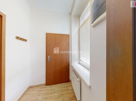 Pronájem bytu, 1+kk, 35 m²
