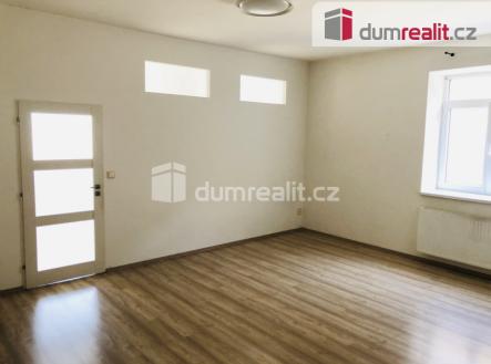 Pronájem bytu, 2+kk, 66 m²