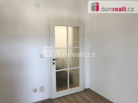 Pronájem bytu, 2+kk, 66 m²