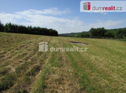 Prodej pozemku pro bydlení, 2 032 m²