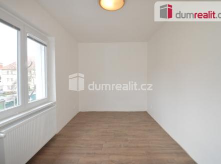 Pronájem bytu, 3+1, 72 m²