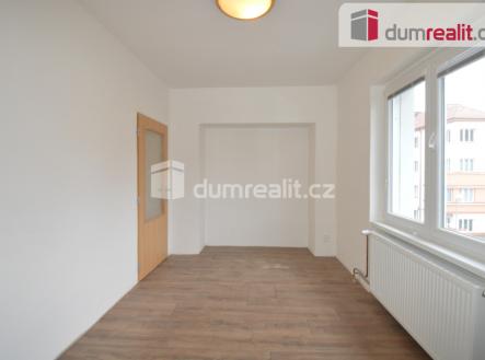 Pronájem bytu, 3+1, 72 m²
