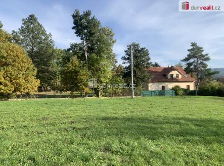 Prodej pozemku pro bydlení, 1 071 m²