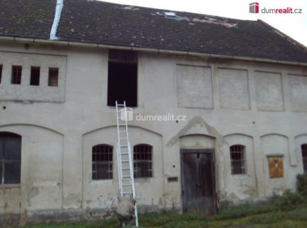 Prodej zemědělského objektu, 800 m²