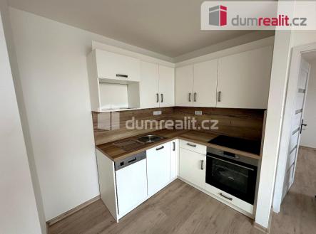 Pronájem bytu, 2+kk, 72 m²