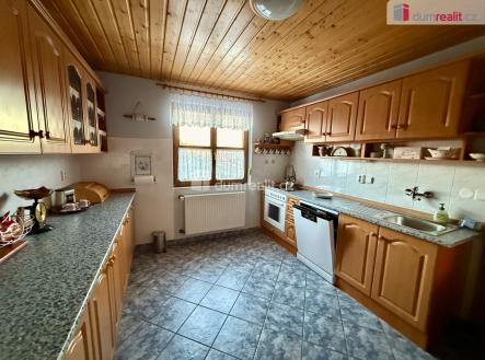 Pronájem bytu, 3+1, 120 m²