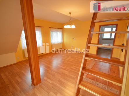 Pronájem bytu, 3+1, 90 m² obrázek