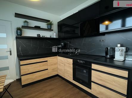 Pronájem bytu, 4+1, 87 m²