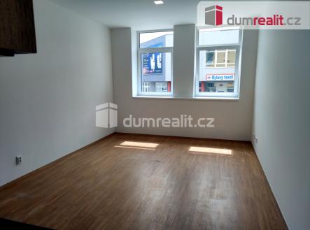 Pronájem bytu, 1+kk, 28 m²