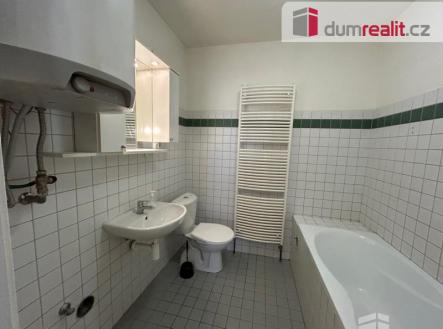 Pronájem bytu, 1+kk, 35 m²
