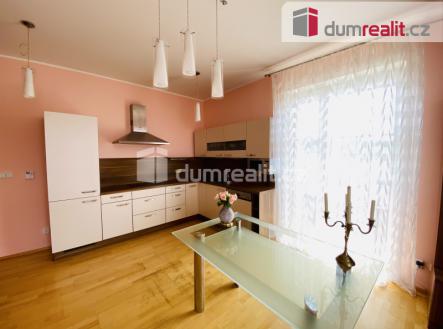 Prodej bytu, 2+kk, 63 m²