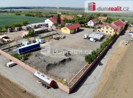 Prodej - komerční objekt, průmyslový areál, 10 009 m²