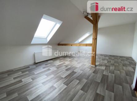 Pronájem bytu, 1+kk, 24 m²