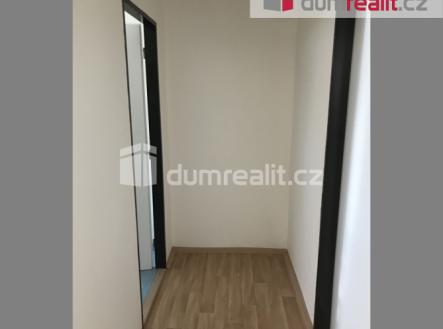 Pronájem bytu, 1+kk, 39 m²