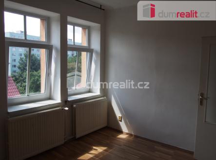 Pronájem bytu, 1+kk, 28 m²